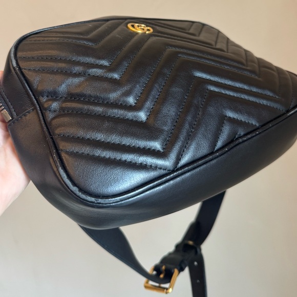 Black Gucci Fanny pack - Picture 4 of 6